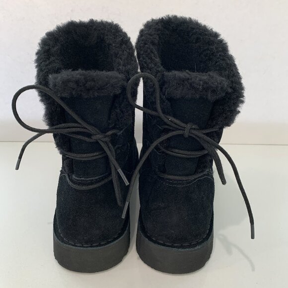 UGG Naiyah Boots Sheepskin Leather Booties Back Lace-Up Black Size 8 NEW - Picture 3 of 7